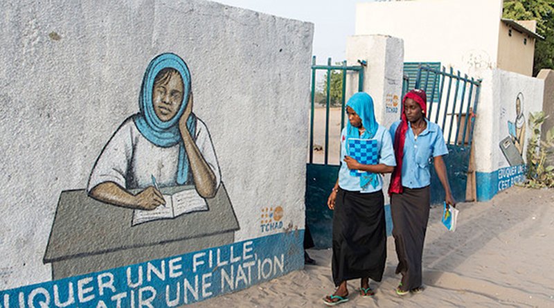 Young women return home after classes in the town of Bol in Chad. Credit: UN Photo/Eskinder Debebe.