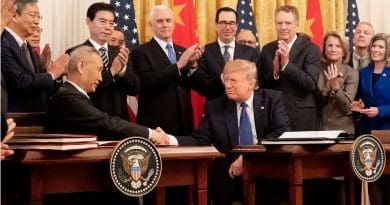 President Donald J. Trump participates in a signing ceremony of an agreement between the United States and China with Chinese Vice Premier Liu He with Wednesday, Jan. 15, 2020, in the East Room of the White House. Vice President Mike Pence attends.(Official White House Photo by D. Myles Cullen)