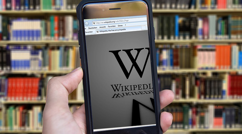 Wikipedia Books Encyclopedia Subjects Hand Iphone