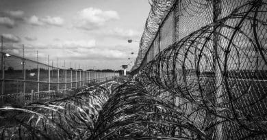 Prison Fence Razor Ribbon Wire Metal Fence Barbed