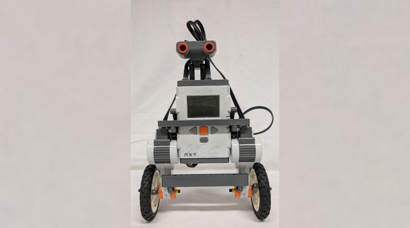 The self-balancing robot used to demonstrate how 'Perceptual Control Theory' can help robots to walk in a more human-like way CREDIT University of Manchester