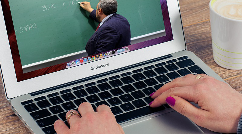 Online Course Training Teacher Computer Internet