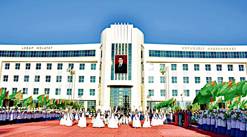 Opening of a new hospital in Turkmenabat city in July 2018. (Photo: turkmenistan.gov.tm)