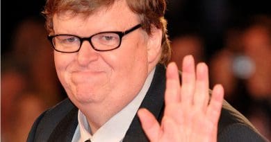 Michael Moore. Photo Credit: Nicolas Genin, Wikipedia Commons