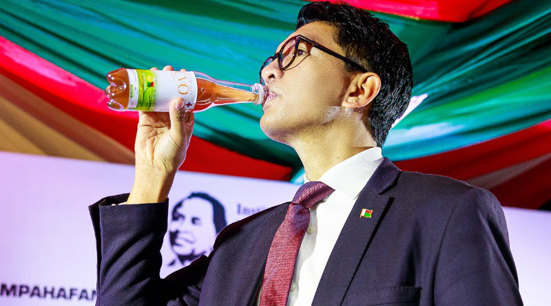 Madagascar President Andry Rajoelina drinks a herbal tea he claims can cure coronavirus. Photo Credit: Madagascar President Website