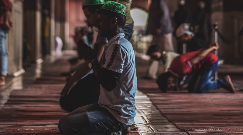 Muslims praying at Jama Masjid, Delhi, India. Photo by Mohd Danish Hussain at Unsplash.