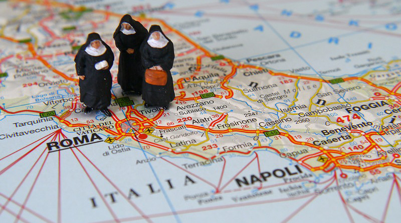 Catholic Nuns Italy Travel Vatican Poster Miniature