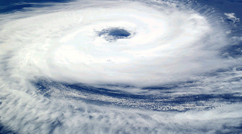 Cyclone Catarina Hurricane Tropical Cyclone Clouds