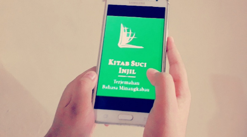 The Bible application that was in the Minangkabau language on Google Play has been removed following a protest by the governor of West Sumatra province. (Photo supplied)