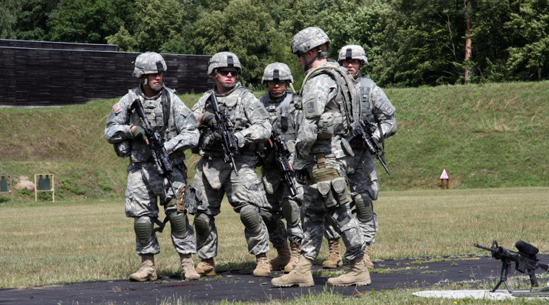 Soldiers assigned to the U.S. Army, Europe, Air Force 786 Security Force Squadron, from Sembach Airbase Germany, conduct USAF Pre-Ranger Course M16 and M4 zero qualification at Camp Robertson and Training Support Center Schweinfurt. Photo Credit: US Navy