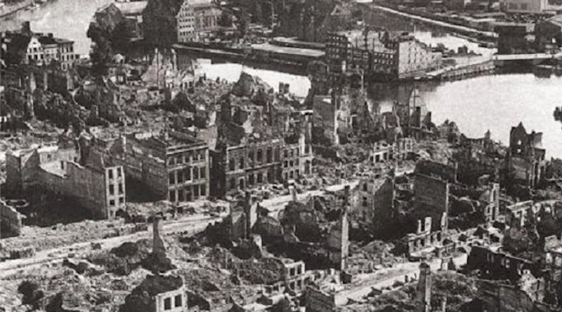 Gdańsk (Danzig) downtown destroyed by air strikes and artillery fire (1945). On September 1, 1939 the German armies invaded Poland. Two days later the British government declared war supposedly to aid Poland to hang on uncompromisingly to Gdansk, which few British, French or Americans had ever heard of a few months earlier. Photo from Public Domain.