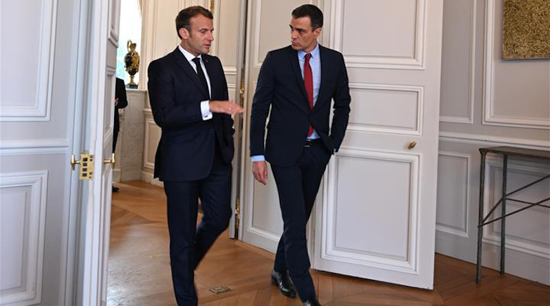 French President Emmanuel Macron (left) with Spain's Prime Minister Pedro Sánchez. Photo Credit: Pool Moncloa/Borja Puig de la Bellacasa