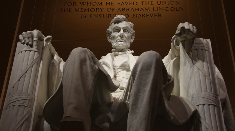Memorial Lincoln President Monument Landmark