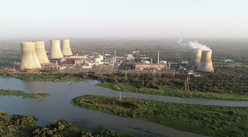 India's Kakrapar Atomic Power Station nuclear plant. Photo Credit: DAE, Wikipedia Commons