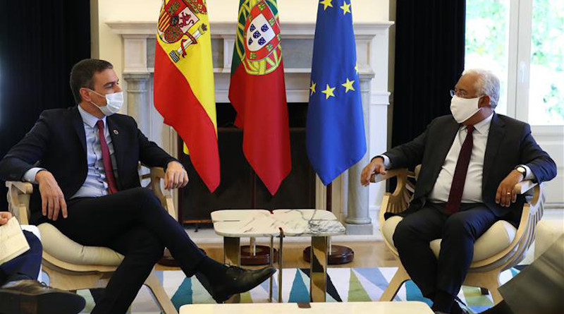 Spain's Prime Minister Pedro Sánchez with the Prime Minister of Portugal, António Costa. Photo Credit: Pool Moncloa/Fernando Calvo