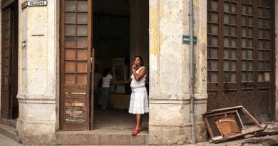 Cuba Doors Architecture Havana Woman