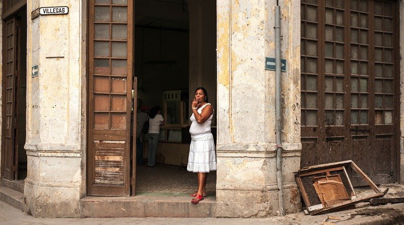 Cuba Doors Architecture Havana Woman