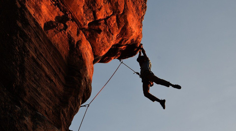 Climbing Rock Climbing Overhang Rope Protection