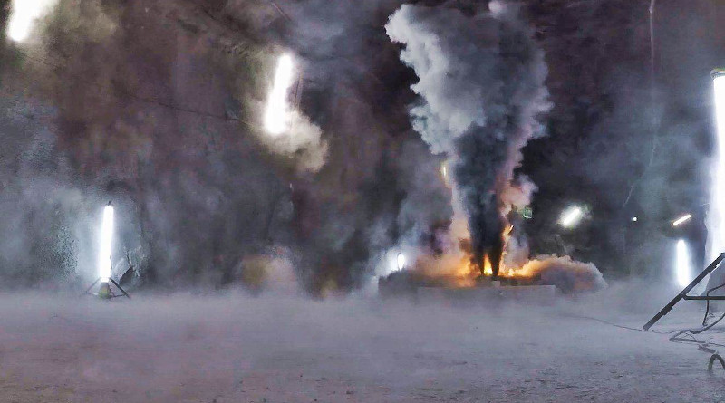 During a fire, a battery module of an electric car develops large quantities of soot, which contains toxic metal oxides. Image: Empa / Amstein + Walthert