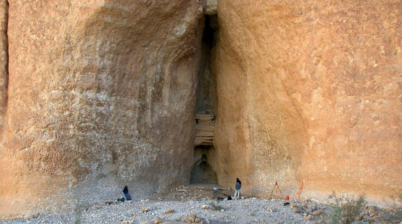 This rock shelter was part of the excavation of the Manayzah site in Yemen. CREDIT: Joy McCorriston