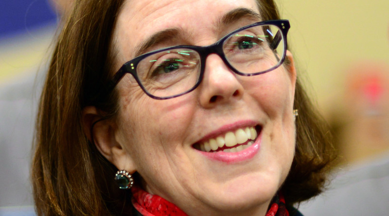 Oregon Governor Kate Brown. Photo Credit: Oregon National Guard, Wikipedia Commons