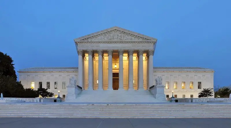 Panorama of the west facade of United States Supreme Court Building at dusk in Washington, D.c. CC BY-SA 3.0