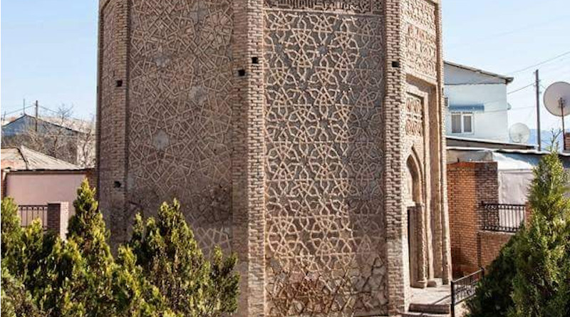 Detail of the tomb of Usif Kuseyir oglu in Nakhchivan