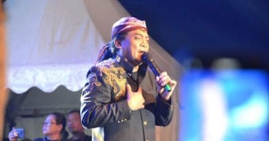Indonesia's Didi Kempot. Photo Credit: Government of Purbalingga Regency, Indonesia, Wikipedia Commons