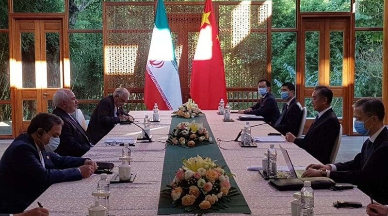 Iranian Foreign Minister Mohammad Javad Zarif meets with Chinese counterpart Wang Yi. Photo Credit: Tasnim News Agency