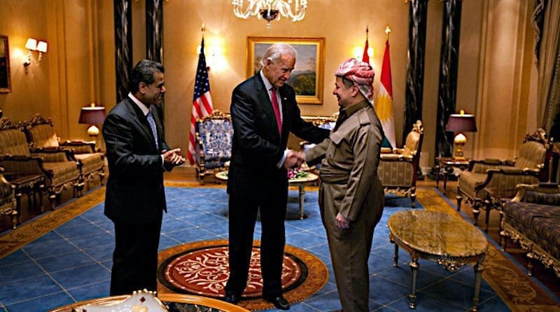 Vice President Joe Biden thanks Kurdish Regional Government President Masoud Barzani following their bilateral meeting and dinner at the Kurdish White House guest house in Irbil, Iraq, Jan. 13, 2011. (Official White House Photo by David Lienemann)