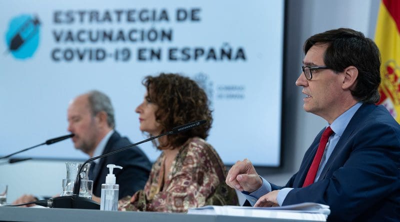 Spain's Minister for Health, Salvador Illa, presents the Council of Ministers with the "COVID-19 Vaccination Strategy in Spain". Photo Credit: Pool Moncloa/Borja Puig de la Bellacasa
