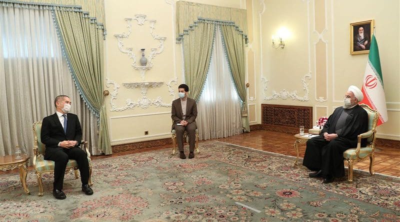 Japanese Ambassador Kazutoshi Aikawa and Iranian President Hassan Rouhani. Photo Credit: Tasnim News Agency