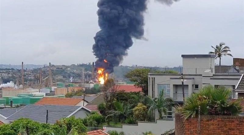 Explosion at Engen Oil Refinery in Durban, South Africa. Photo Credit: Tasnim News Agency