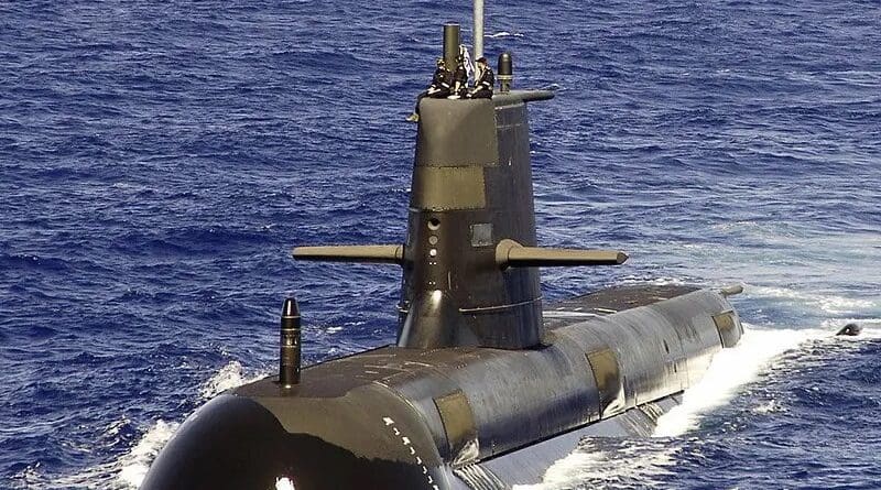 Australian submarine HMAS Rankin. U.S. Navy photo by Mass Communication Specialist Seaman James R. Evans