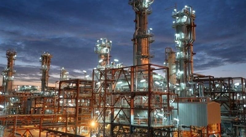 Gas refinery in Iran. Photo Credit: Tasnim News Agency