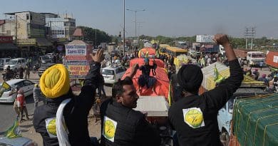 Farmers protest in India. Photo Credit: Randeep Maddoke; randeepphotoartist@gmail.com, Wikipedia Commons