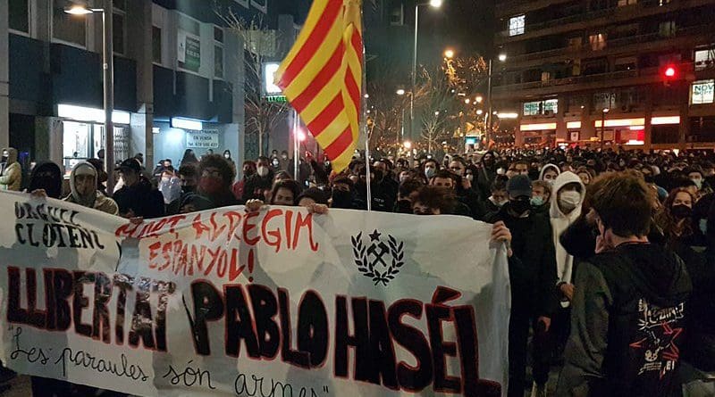 Demonstration in Barcelona against Pablo Hasél's incarceration. Photo Credit: Jordiventura96, Wikipedia Commons