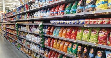 supermarket food chips