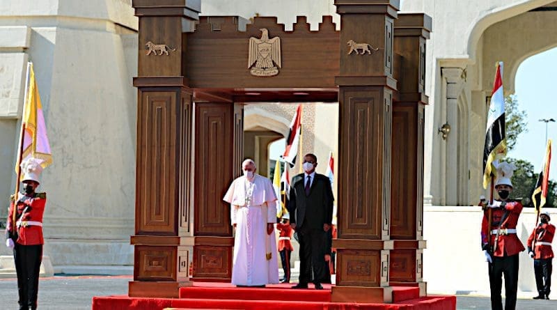 Iraq President Barham Salih with His Holiness Pope Francis at welcoming ceremony held at Baghdad Palace. Photo Credit: Iraqi Presidency