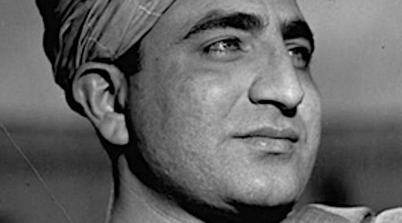 Khan Abdul Ghani Khan in the 1940s. Photo Credit: Wikipedia Commons