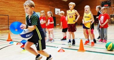 Children running a relay race as part of the Basketball Mathematics CREDIT Photographer: Allan Jørgensen, University of Copenhagen