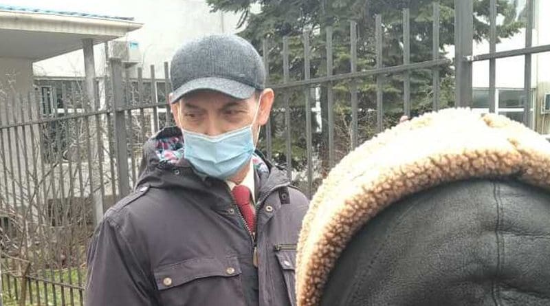 Viktor Stashevsky outside Gagarin District Court, Sevastopol, 29 March 2021 Crimean Human Rights Group