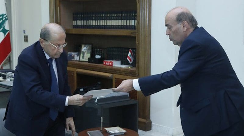 Lebanon's President Michel Aoun receives Charbel Wehbe’s resignation on Wednesday. (@LBpresidency)