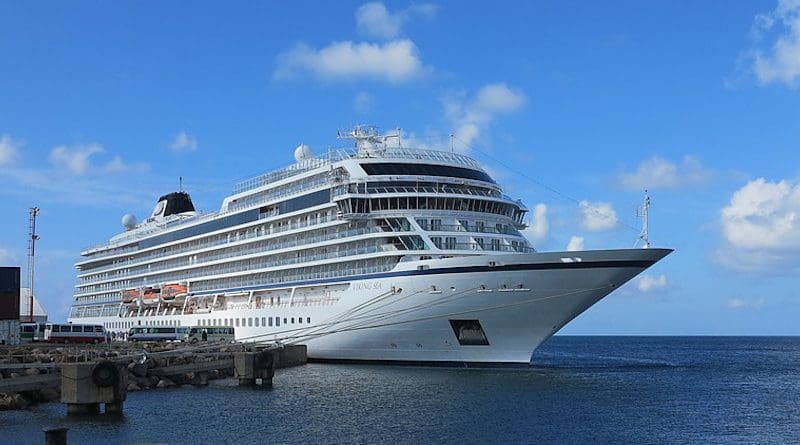 Cruise Ship Viking Sea Water Port Boat Vacations