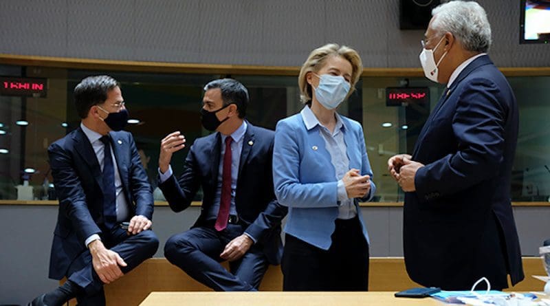 From left to rigth: Mark Rutte (Dutch Prime Minister), Pedro Sánchez (Spanish Prime Minister), Ursula von der Leyen (President of the European Commission) and António Costa (Portuguese Prime Minister). Photo: ©European Union 2020