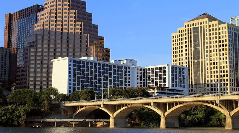 Austin Texas Tx Bridge Lake Skyline City