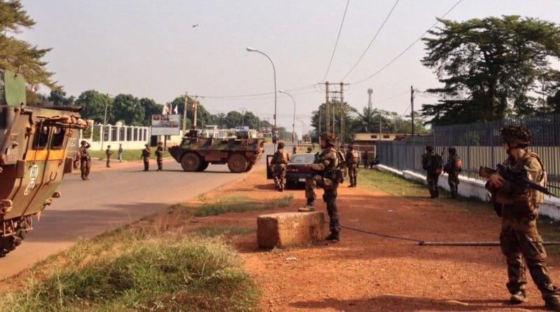 File photo of French soldiers as part of Operation Sangaris in Central African Republic. Photo Credit: Driss Fall (VOA)