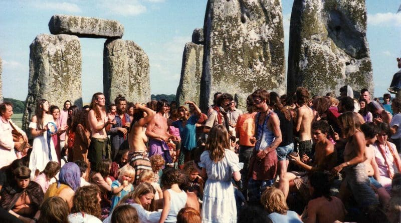 Stonehenge Free Festival in 1984. Photo Credit: Salix alba, Wikipedia Commons