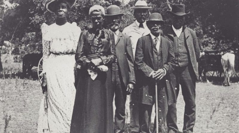 Celebration of Emancipation Day (Juneteenth) in 1900, Texas. Photo Credit: Mrs. Charles Stephenson (Grace Murray), Wikipedia Commons