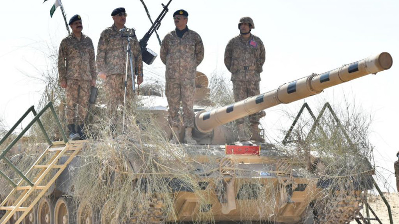 Pakistan's General Qamar Javed Bajwa visits Army training. Photo Credit: Pakistan Army